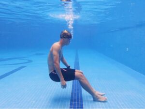 Luyện tập cách thở dưới nước đúng cách cho người mới