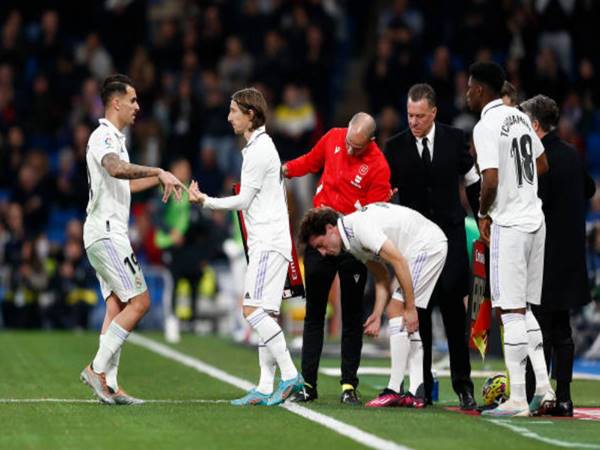 Tin Real Madrid 16/2: HLV Ancelotti nói lý do để Modric dự bị
